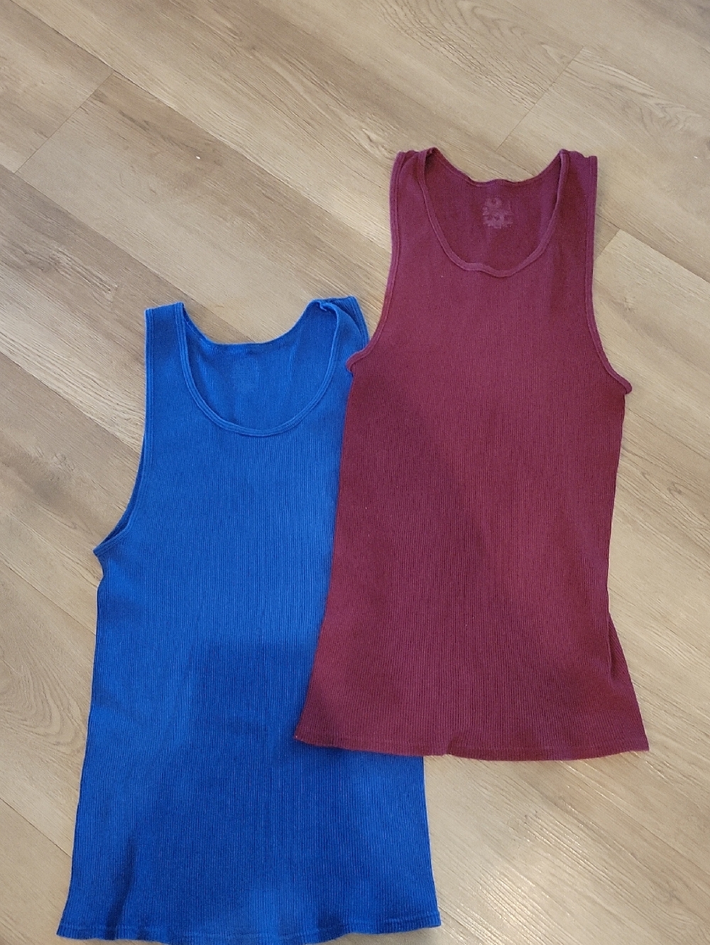 Free Mens Large Tank Bundle